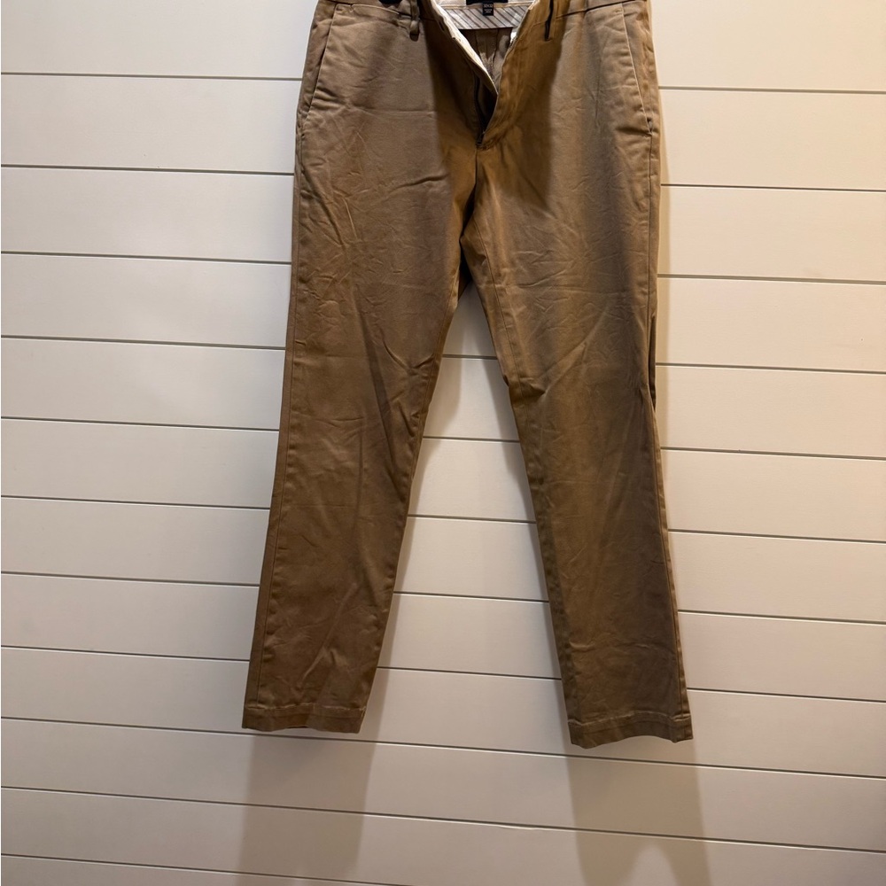 Banana Republic Men's Aiden Slim Fit Khaki Chinos